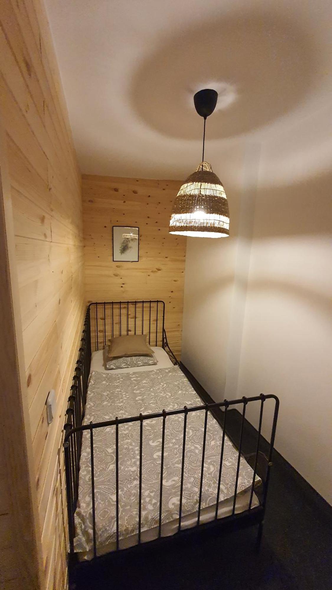 Babie Lato B&B Uniejow Phòng bức ảnh
