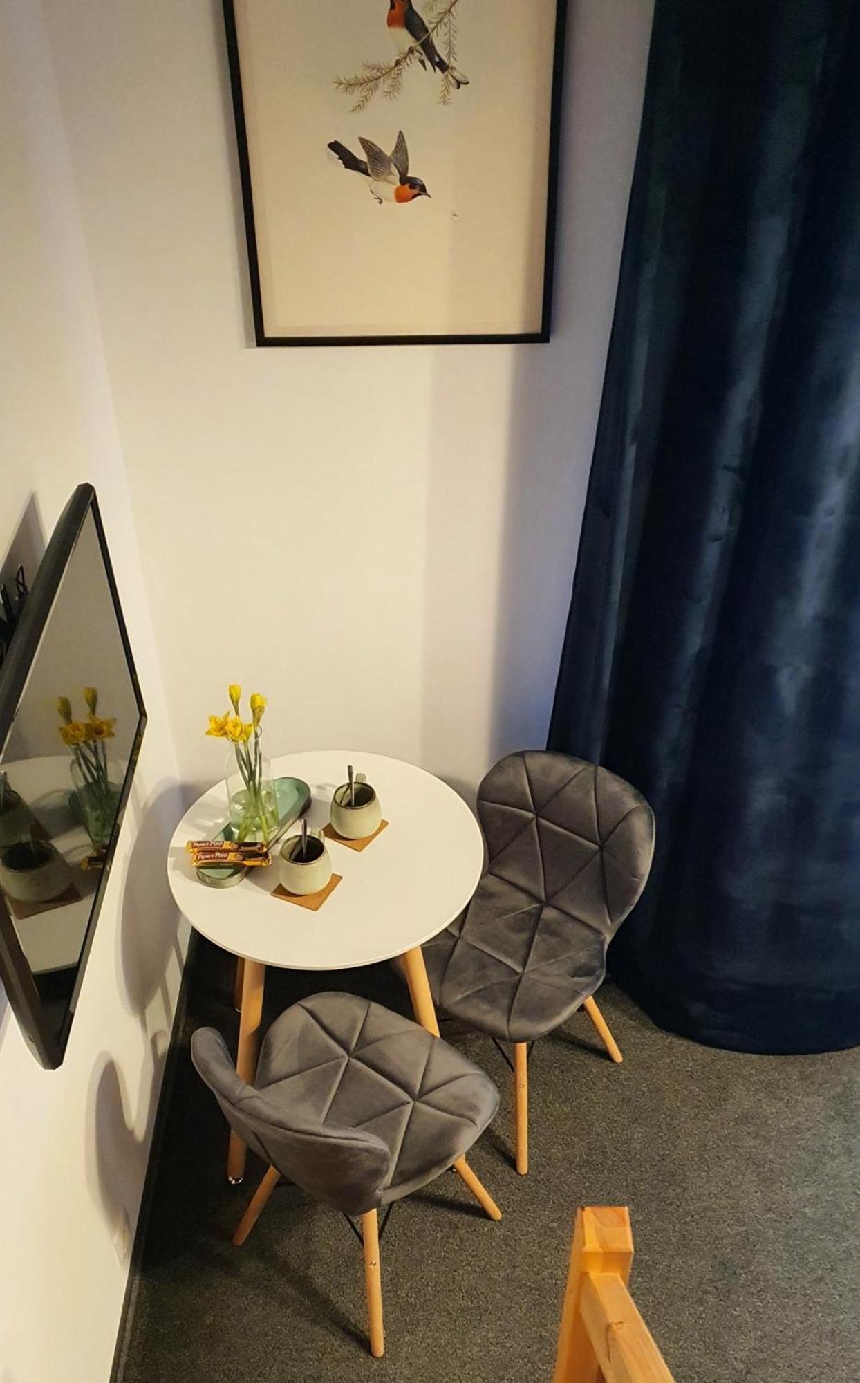 Babie Lato B&B Uniejow Phòng bức ảnh